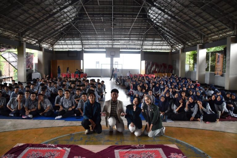 Smarihasta Campus Expo 2026, Alumni SMAN 8 Malang Hadirkan Akses Informasi Perguruan Tinggi Ternama