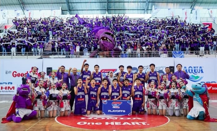 BASKARA Boys Tampil Perkasa, SMAN 8 Malang Amankan Tiket Playoff Honda DBL